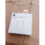  Lightning to Headphone Jack Adapter 