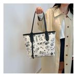 product_image_name-Fashion-Black Trendy And Stylish Doodle Print Tote Bag For Ladies -5