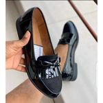 Female Patent Leather Unique Flat Shoe -Black