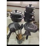8 Set Of Original Luxury Pots Graniteware