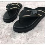 Unisex Pam Slippers With Strip