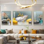 Beautiful wall frames 60 by 40cm both side and 80 by 60cm middle 