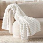 Soft Suede Throw  – Blanket cream 