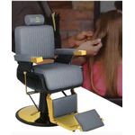 Professional quality salon master adjusting rotating barber chair working station salon 