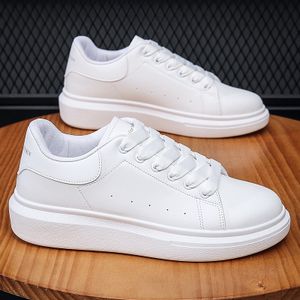 Louis Vuitton white casual sneakers - Ciska: Smart online shopping