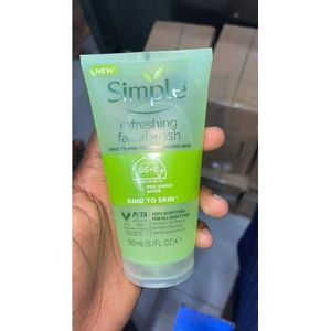 Simple Refreshing facial wash (kind to skin) 150ml