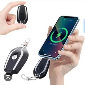Mini Portable Key Holder Power Bank 1500mah Capacity