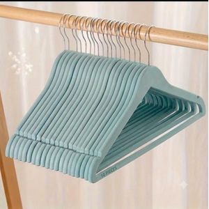 Wooden Hanger - Set Of 10