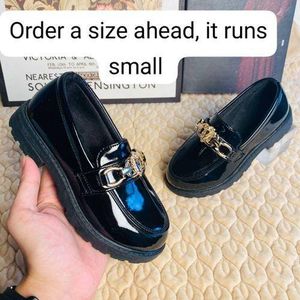 Unisex children leather shoe