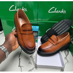 Clarks Men’s Premium Brown Leather Penny Loafers-(LT312B)