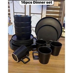 16-Piece Matte Stoneware Dinnerware Set - Ceramic Tableware Service for 4 - Black/White