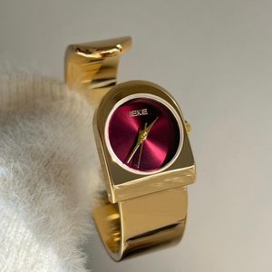 Gemat quality ladies wrist watch with box