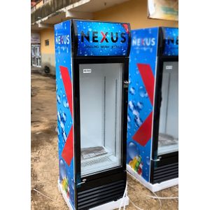 Premium Upright Glass Door Display Refrigerator – Commercial Beverage & Chiller Showcase