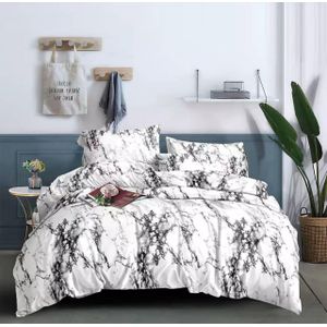 Bedsheets and four pillowcases 6by6 