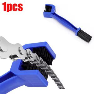 Motorcycle chain cleaner, universal wheel rim care, tire cleaning brush, bicycle gear chain maintenance, cleaner, dirt brush cleaning tools