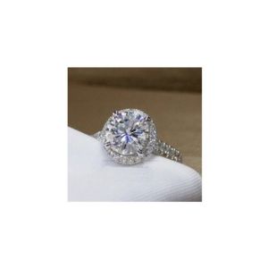 Engagement Ring For Women (Slim Finger)
