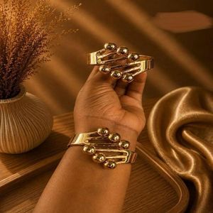 GOLD BANGLES LUXURY FOR WOMEN