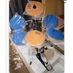 Yamaha Quality Practice Drum Pad with Padel