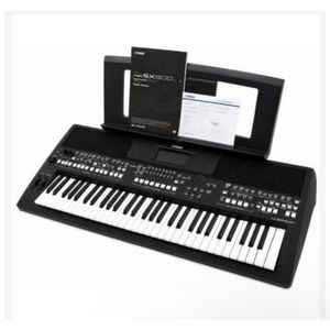 Yahama Advanced PSR SX600 Keyboard