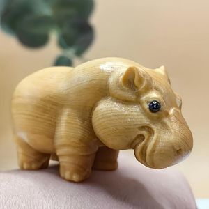 Handmade wooden hippo statues - Cute miniature hippo sculptures - Creative animal home decor - Carved wood decorations made by artisans - unique gifts
