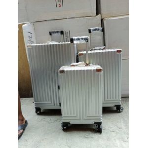 SILVER Lightweight Aluminium Frame Luggage- 3set