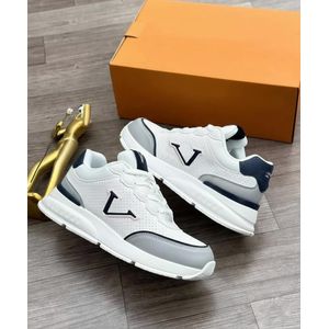 Original man sneakers 