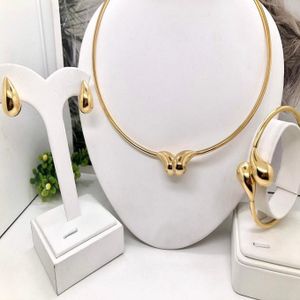 CUTE LADIES JEWELRY SET 