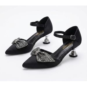 Girl's Low Heel Pointed Toe Elegant Shoe - Black (Small Fitting)