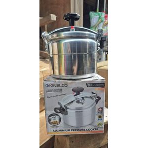 Aluminium pressure cooker *5.5L 