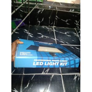 Professional Photo & Video LED Light Kit – Adjustable Brightness & Color Temperature (3200K–6500K)