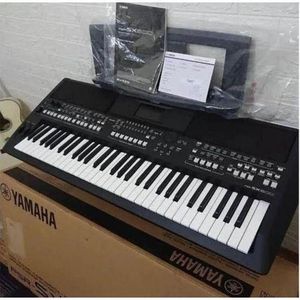Yamaha Advance PSR SX600 Keyboard
