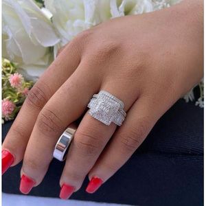 Paris Collection Sophisticated Diamond Silver Wedding Ring Set (Paris)