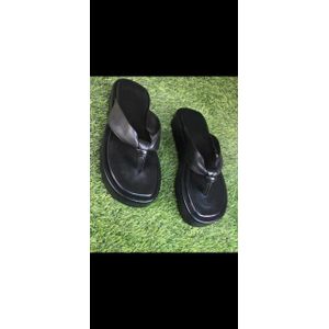 Designer Slippers in Lagos for sale ▷ Prices on
