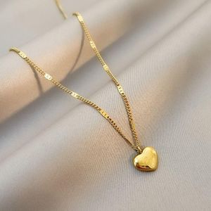Love Heart Necklace - Women's Collarbone Chain, Minimalist Elegant Metal Peach Heart Bestseller