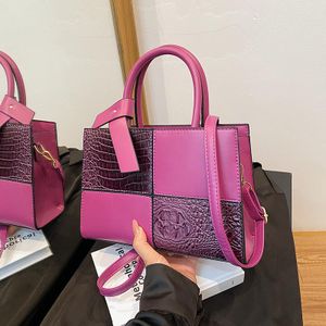Carpet Classic Ladies Trendy Leather Handbag Purple 