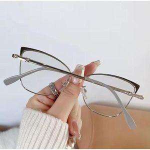 ONIBENZ Blue Grey Butterfly Photochromic +Anti Blue Light Cat Eye Sunglasses