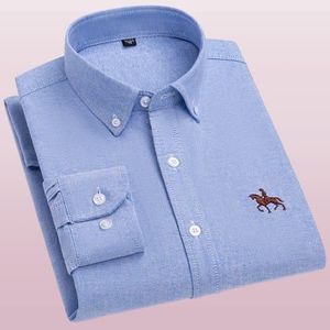 Men's Regular-Fit Cotton Oxford Shirt 