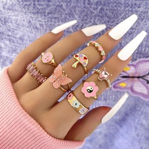 Fancy Unique 8 Pink Knuckle Set For Ladies 