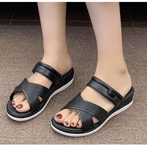 Trendy Women's Comfortable Verstatile Slipper- Black