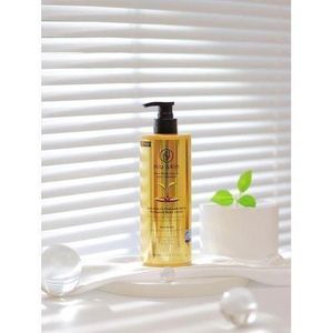 Niu Skin Total Effects Platinum White Perfumed Oud Wood Body Lotion 480ml
