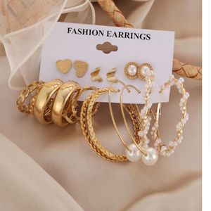 18-Piece Women's  Geometric Pearl Earring Set