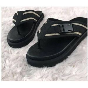 Quality Buckle Leather Pam Slippers - Black Palm