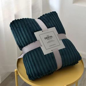 Fleece Throw Blanket - Large 180x200cm Super Soft Warm Duvet