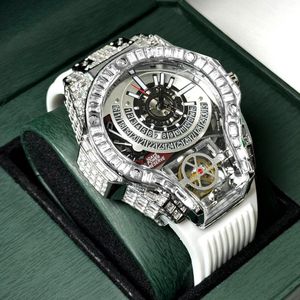 Unique And Sophisticated Timeless Wrist Watch For Unique Men