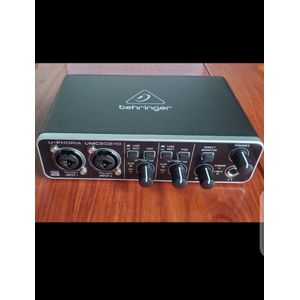 Behringer U-PHORIA UMC202HD