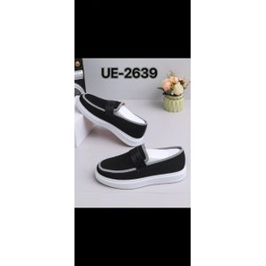 Two Tone Black Slip-on Sneakers 
