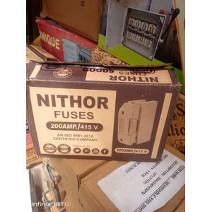 200A fuse and base 