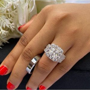 Made In Paris Silver Diamond Wedding Ring Set NON FADED