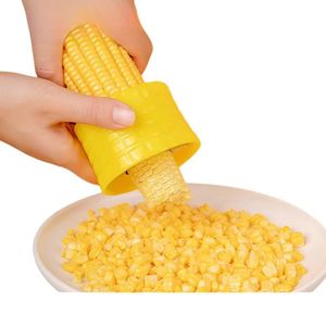 Rotating Corn Peeler Fresh Cob Threshing Tool Creative Gadget Manual Kernel Removing Corn.