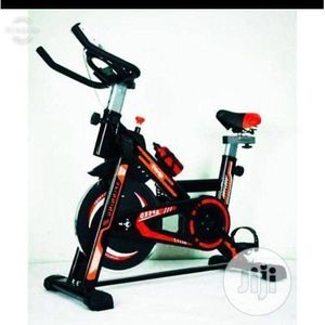Top Quality Spinning Bike With Meter 120KG Max User Weight